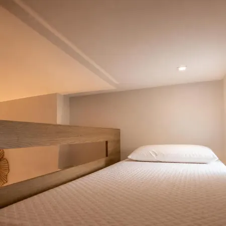 Athena Luxury *