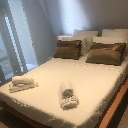 Athena Luxury Ferienhaus Loutráki